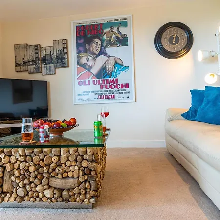 Finest Retreats - Whitewater View Apartment